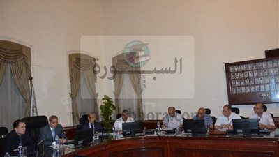 الهلالى يوجه بعمل حصر للمعلمين وإعادة توزيعهم داخل المدارس بالادرارات التعليمية