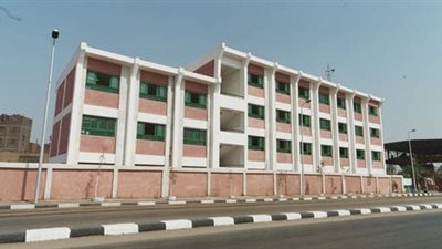 انشاء 30 مدرسة بالجيزة تضم 694 فصل مدرسى