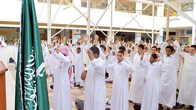 بمرتبات مجزية| السعودية تعلن عن وظائف جديدة للمعلمين.. ننشر التفاصيل