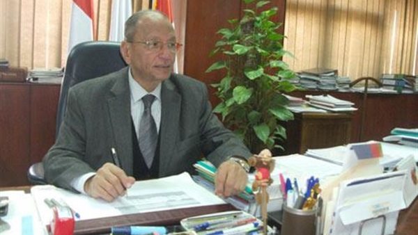 الدكتور فاروق إسماعيل