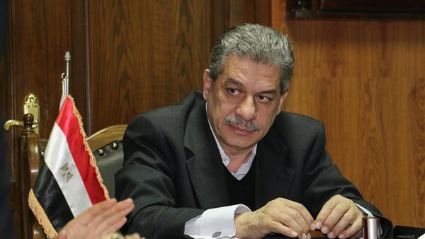 الدكتور أمين لطفى