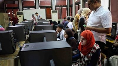 المجموع التكرارى لطلاب الثانوية يكشف الحد الأدنى لكليات القمة: 98.5% للطب.. و97.4% للصيدلة.. والهندسة 93.4%