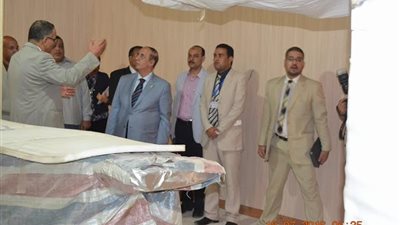 بالصور| رئيس جامعة أسيوط : وصول جهاز معجل خطى جديد لمعهد جنوب مصر للأورام