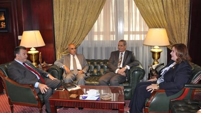 الهلالى: نسعي للارتقاء بأداء الإدارة المدرسية وتطوير المناهج ونظم الامتحانات  