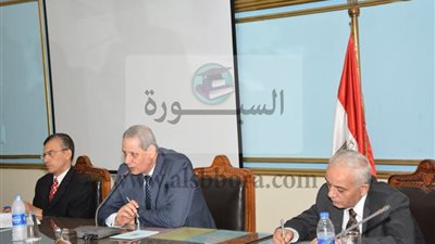الهلالى يوجه بدراسة تقريرى 