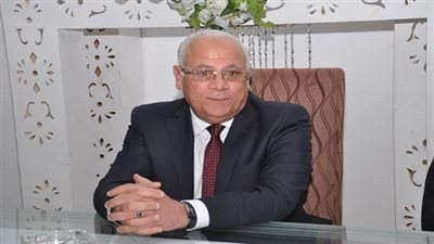 محافظ بور سعيد يتهم المعلمين بتحريض أولياء الأمور لعودة فتح مراكز الدروس الخصوصية