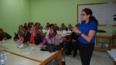 بالصور| التعليم تنتهى من الدورة الثالثة لتدريب معلمى اللغة الإنجليزية فى المدارس الرسمية للغات فى مشروع 
