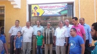 مرزوق يفتتح قسم رعاية الموهوبين والتعلم الذكى بإدارة البلينا التعليمية