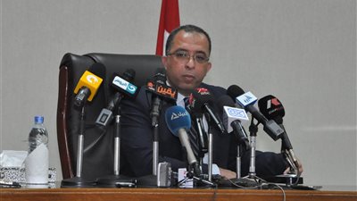 التخطيط: صرف علاوة 7% من الأجر الوظيفي بأثر رجعي من يوليو الماضي لكل الموظفين بالدولة