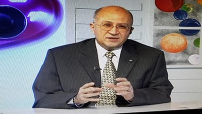 الدكتور شريف عبدالهادي: ثُلث الشعب المصري مُصاب بالقلب بسبب ثورة يناير