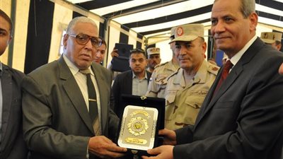 بالصور| الهلالى يضع حجر أساس مدرستين ويفتتح عدة مدارس خلال جولته بجنوب سيناء 