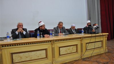 بالصور| وزيرا التربية والتعليم والأوقاف يكرمان الطلاب الفائزين فى مسابقة القرآن الكريم والثقافة الإسلامية 