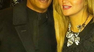 الأسطورة ينشر صورة جديدة له مع زوجته فى العيد.. ويعلق: أحب جمهوري كثيرًا 