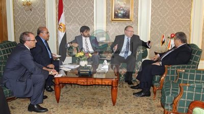 الشيحى ولولاشنيك يبحثان التوسع فى انشاء جامعات كندية بمصر 