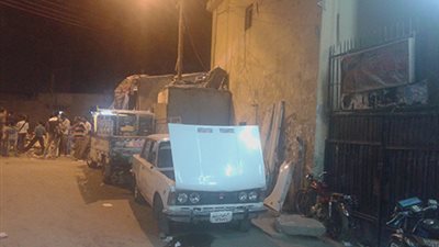 معاناة مدرسة عمر مكرم باسيوط.. دورات مياه غير آدمية.. حنفية واحدة يشرب منها التلاميذ والمعلمين 