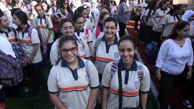 بالصور.. التربية والتعليم: انتظام الدراسة فى اليوم الأول.. وحجازي: نسب الحضور وصلت لـ90%