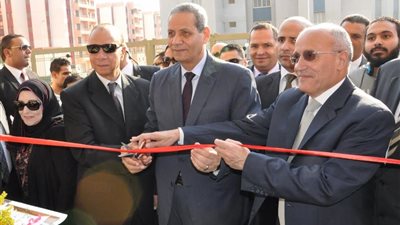 وزيرا التعليم والإنتاج الحربى يفتتحان مدرسة بحى الأسمرات بالمقطم