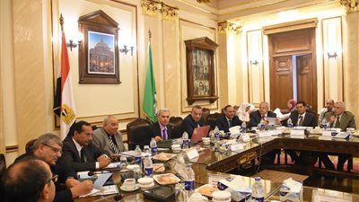 جابر نصار: نجاحات جامعة القاهرة يعود لأفراد المنظومة.. ويكشف عن أرصدة الجامعة والحسابات الخاصة بها