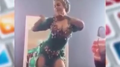 بالصو..غضب عارم بعد ظهور راقصة شرقية محجبة في المغرب