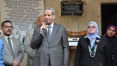 الهلالى: الوزارة تسعي لعودة الطالب والمعلم إلى المدرسة