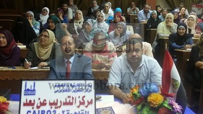 التعليم: تدريب المعلمين على كيفية إدارة وتنفيذ المشروعات الخاصة بالوحدة المنتجة داخل المدارس