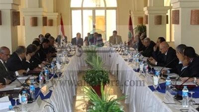 الأعلى للجامعات يوافق على ضوابط تشكيل اللجان المختصة بترشيح رؤساء الجامعات وعمداء الكليات والمعاهد 