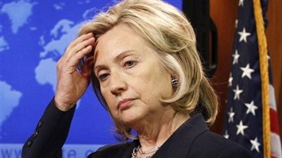 نشر صور إباحية على صفحة هيلارى كلينتون