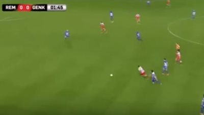 بالفيديو| تريزيجيه يحرز هدف ماردونى من منتصف الملعب في مرمى 