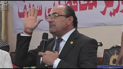 نائب برلماني يعيد الامل لمن وصلوا الي سن الـ 40 لتعيينهم في المصالح الحكومية