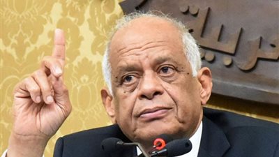 على عبدالعال يطالب بالغاء 