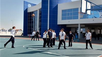 مدارس النور الدولية في البحرين تعلن عن وظائف للمعلمين في جميع المواد.. ننشر التفاصيل 