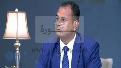 مؤسس مين بيحب مصر:السيسى يهاجم رغم ان معة ثلث الصلاحيات والثلثين للحكومة والبرلمان