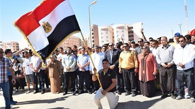 بالفيديو| 2000 طالب وطالبة بمهرجان للجرى والمشى بجامعة سوهاج