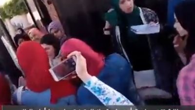 طالبة تتهم حارسة أمن جامعة طنطا بتمزيق ملابسها