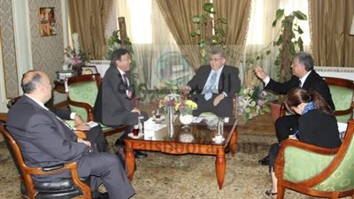 وزير التعليم العالى يستقبل سفير اليابان لمتابعة أعمال تنفيذ المبادرة المصرية اليابانية للتعليم.