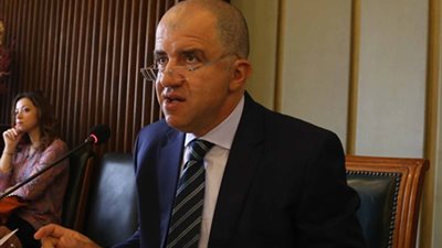 رئيس ائتلاف دعم مصر يدعو شعب مصر للوقوف إلى جانب الدولة