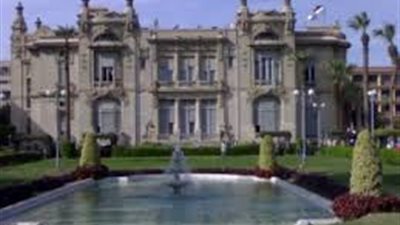 جامعة عين شمس تطلق الفوج الثانى لآداء مناسك العمرة