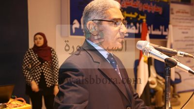 بالصور.. توزيع جوائز الملتقى الإبداعي الثامن عشر بجامعة جنوب الوادي