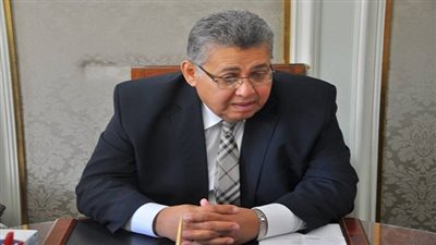 الشيحى: وجود الكتاب الجامعى خطأ