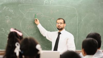   الاجازات العارضة والاعتيادية للمعلمين تحتسب طبقا لقانون 47 لسنة 1978 حتى نهاية ديسمبر 2016