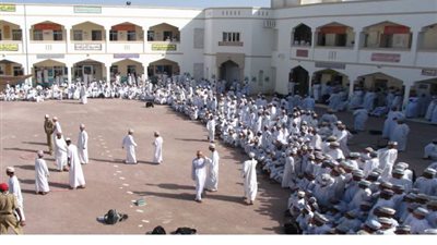  بمرتبات مغرية | سلطنة عمان تعلن عن وظائف شاغرة للمعلمين.. ننشر التفاصيل