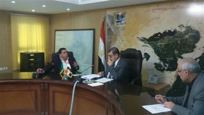 إجتماع تحضيرى للقافلة التنموية التى تطلقها جامعة عين شمس لمحافظة الفيوم