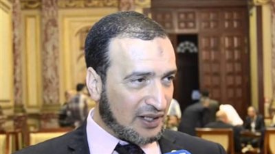 رئيس حزب الأحرار يطالب بتشديد الحكومة الرقابة علي الأسواق 