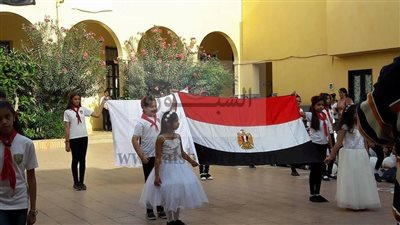 وكيل تعليم الاقصر يشهد أحتفال مدرسة الراهبات الفرنسيسكان بنات باعياد الطفولة