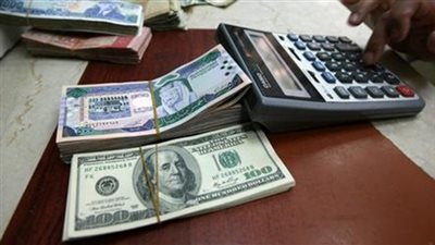 الدولار يواصل ارتفاعه أمام الجنيه والريال السعودي يسجل 4.73 جنيهات 
