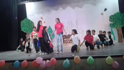 وكيل تعليم الاقصر يشهد تصفيات المديرية بمسابقة الالقاء والطفولة 