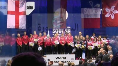 وزير الرياضة يهنيء سيدات الاسكواش بالفوز ببطولة العالم للفرق