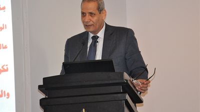 التعليم تعلن عن مسابقة كبرى لتأليف المناهج خلال أيام