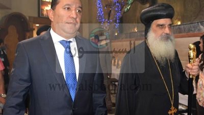 محافظ الاقصر يزور الكاتدرائية بالاقصر  لتقديم التعازى فى شهداء الكنيسة البطرسية بالعباسية