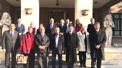 جامعتا القاهرة وبكين يختتمان أعمال الدورة الأولى للمنتدى الاستراتيجي المصري الصيني بالعاصمة الصينية